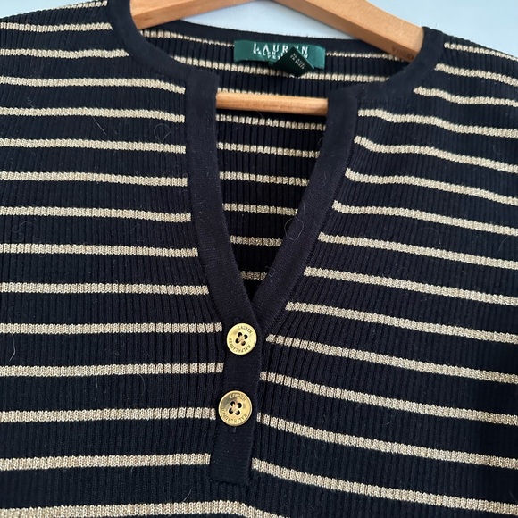 Vintage Ralph Lauren metallic gold and black sweater with 3/4 sleeves V neck - Picture 4 of 6